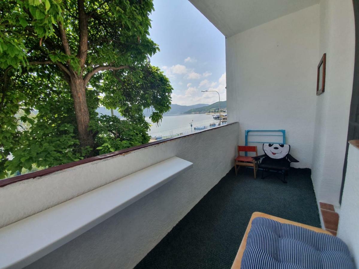 Apartament Denis Lägenhet Orşova Exteriör bild